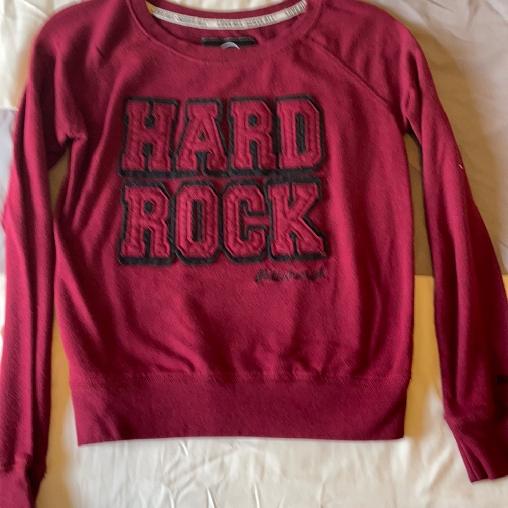 Hard Rock Pittsburgh maroon sweater